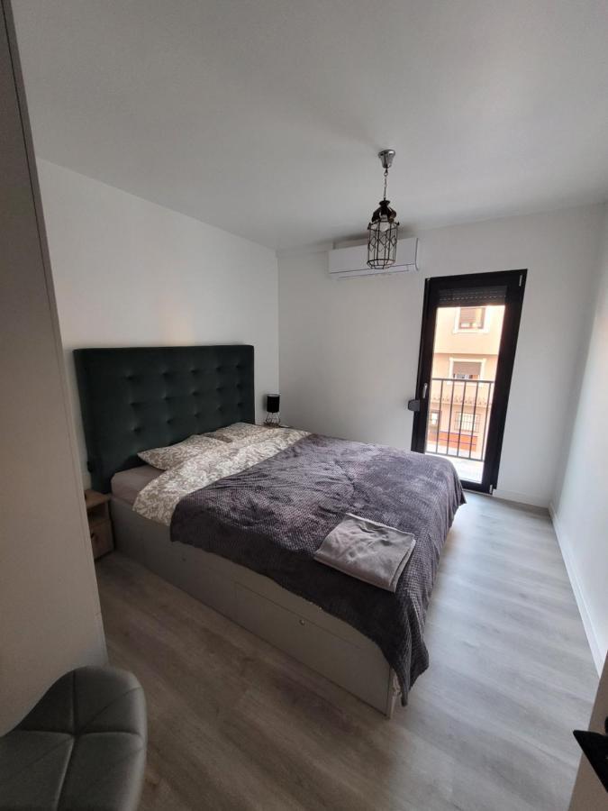 Apartamentos Sabinillas San Luis de Sabinillas Eksteriør bilde